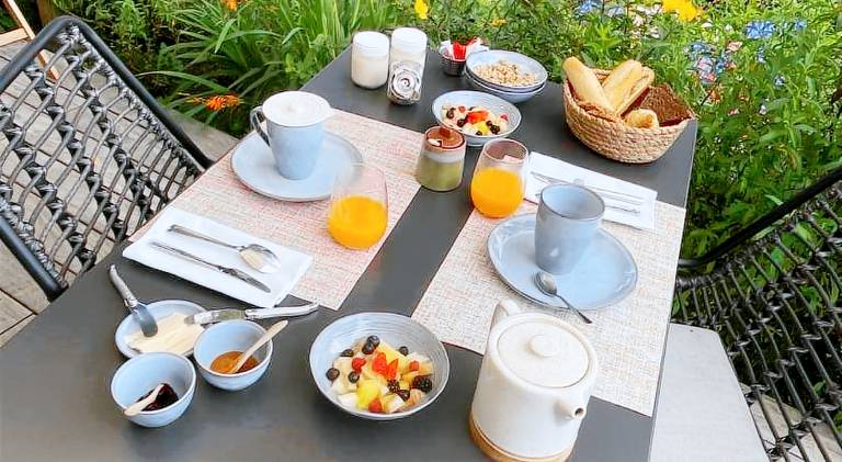 HARITZAGA chambre d'hote terrasse & jardin prive — photo 5