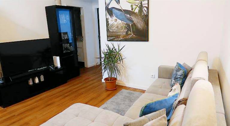 Fully equipped lovely rental apartment with patio | Suitable for remote work | Pet-friendly — photo 2