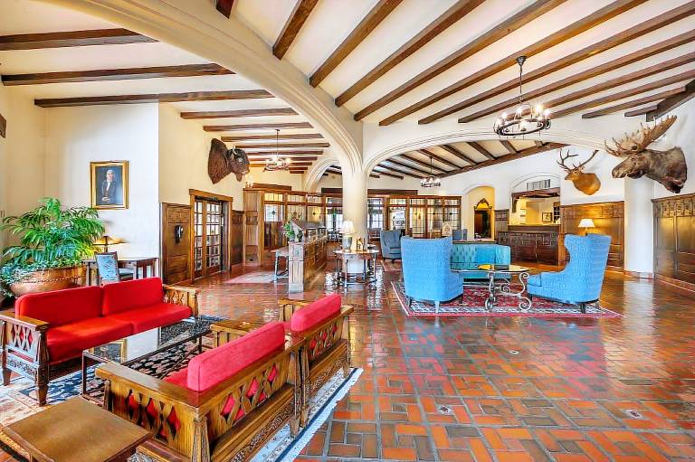 Best Western Premier Mariemont Inn