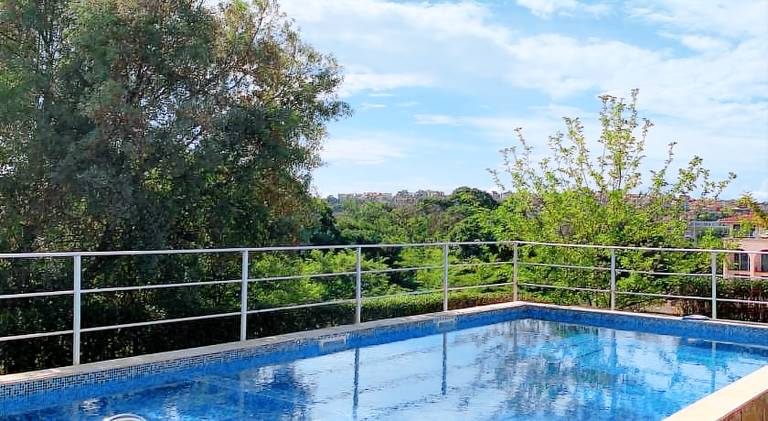 Wonderful rental apartment with pool | Close to the beach | Pets are welcome — photo 2
