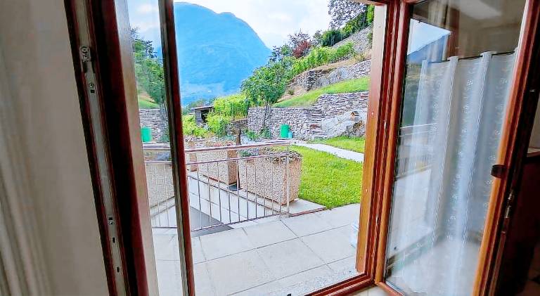 Beautiful holiday apartment with yard & terrace | Dogs allowed — photo 4