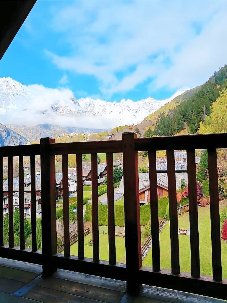 Ferienwohnung mit Hund in Palleusieux, Courmayeur für max. 6 Personen Ferienwohnung mit Hund in Palleusieux, Courmayeur für max. 6 Personen