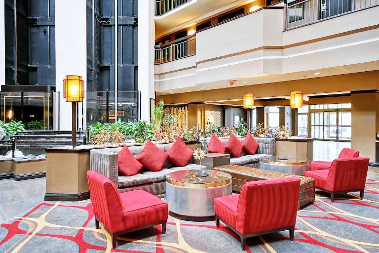 Embassy Suites by Hilton Dulles Airport — photo 2