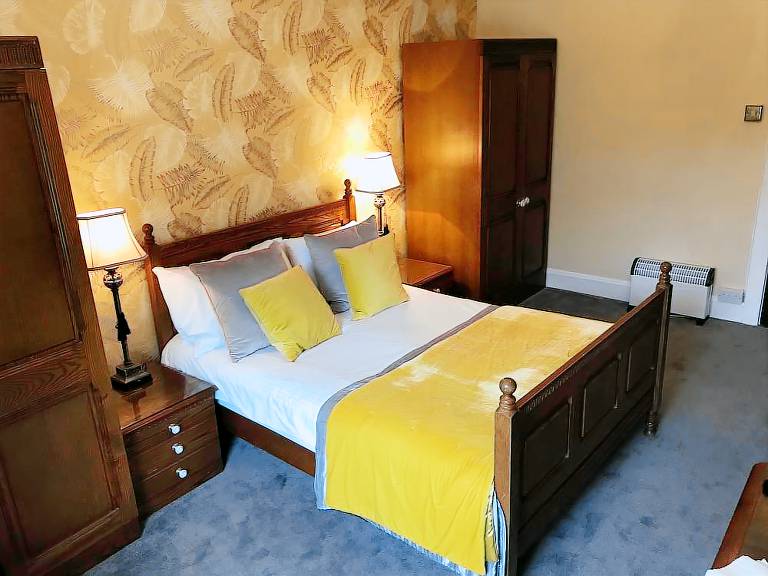Bed and breakfast Largs