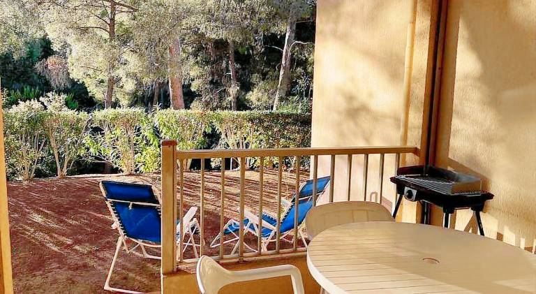 Rental apartment with pool — photo 4
