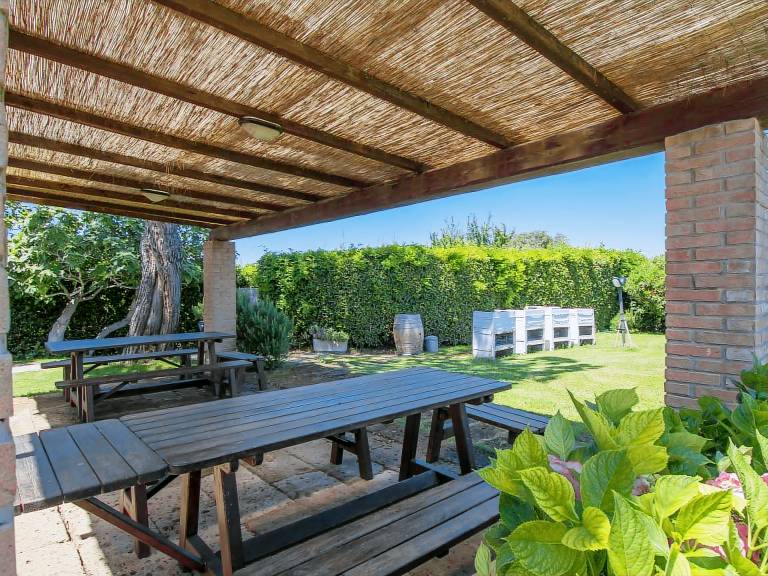 Lovely holiday apartment with pool, garden & terrace | Pets are welcome — photo 5