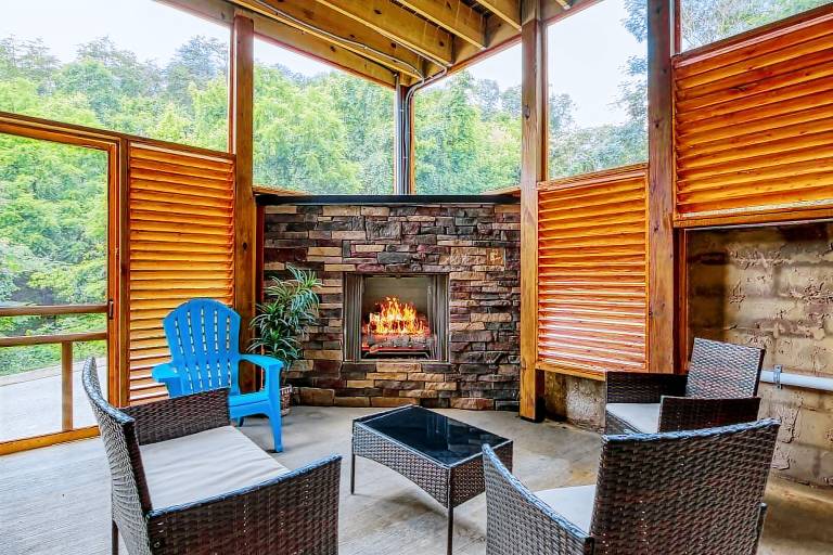 Child-friendly lovely cabin with private pool | Pet-friendly — photo 3
