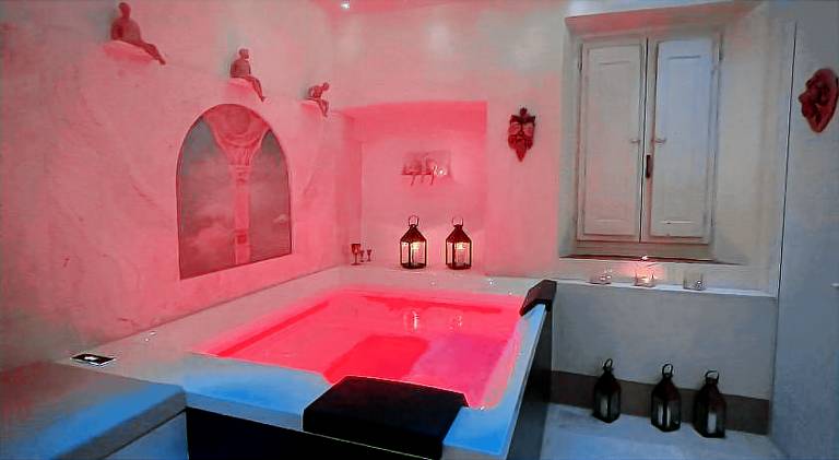 Serviced apartment with pool — photo 5