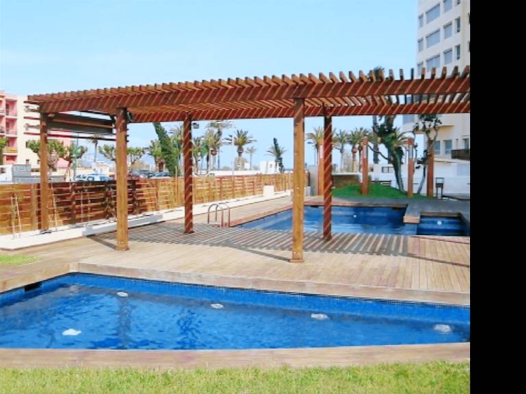 Rental apartment with pool, terrace & yard | Sea view — photo 2
