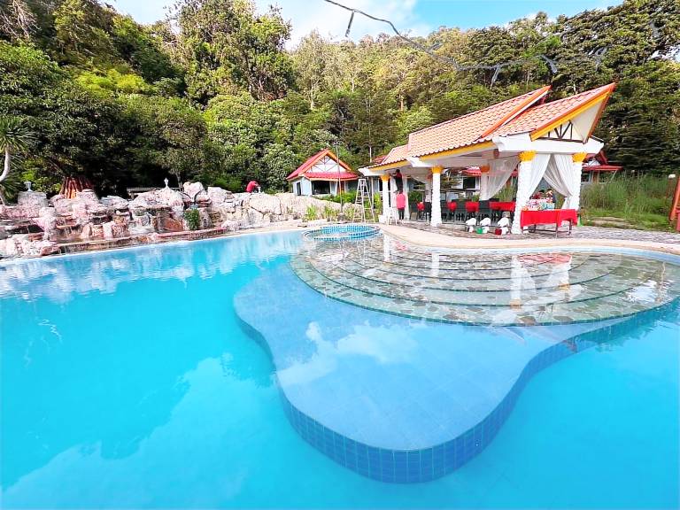Kohchang Cabana Big Hotel with swiming pool — photo 5
