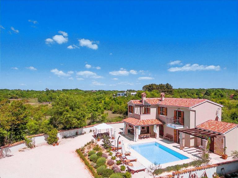 Villa  Čabrunići