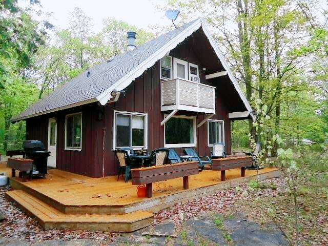 Cabin Fish Creek