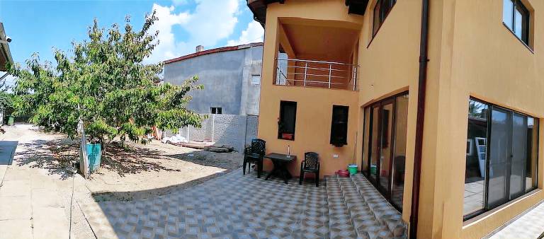 House Fundeni