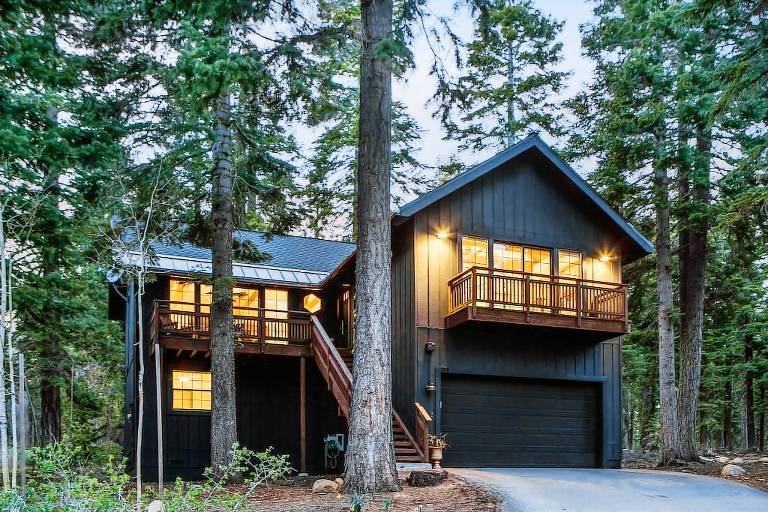 House  Tahoe Park