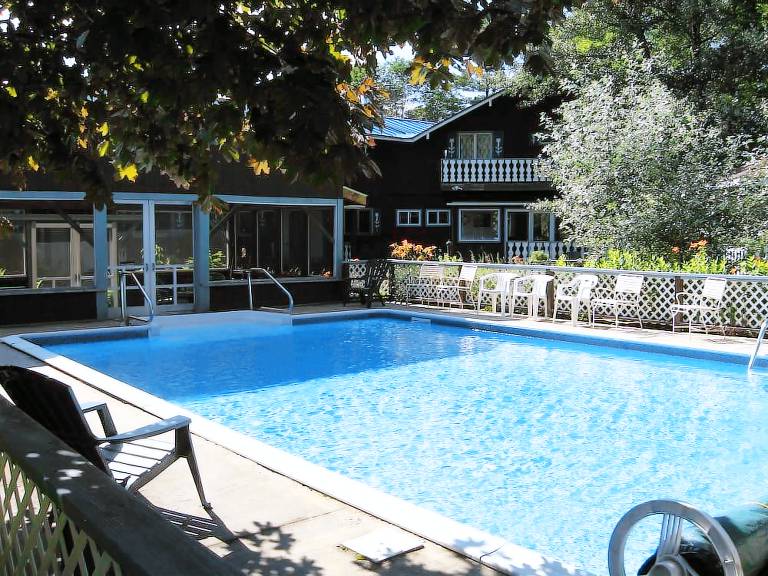 Bed and breakfast  South Londonderry