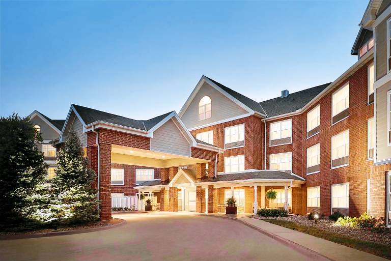 Country Inn & Suites by Radisson, Des Moines West, IA in Clive, IA