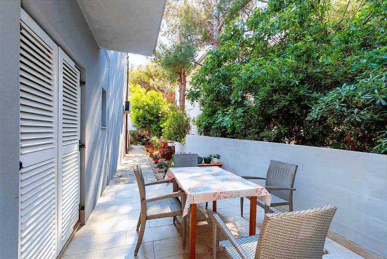 Apartma Kolanjski Gajac