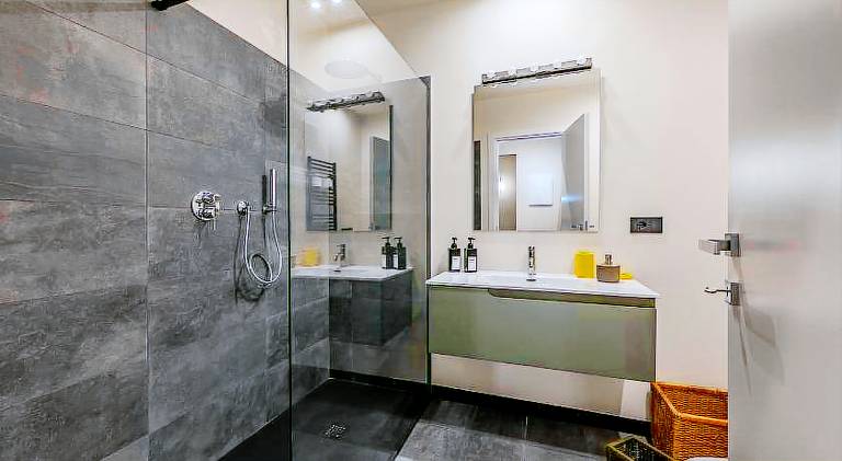 Lorenzo Home - City Centre — photo 3