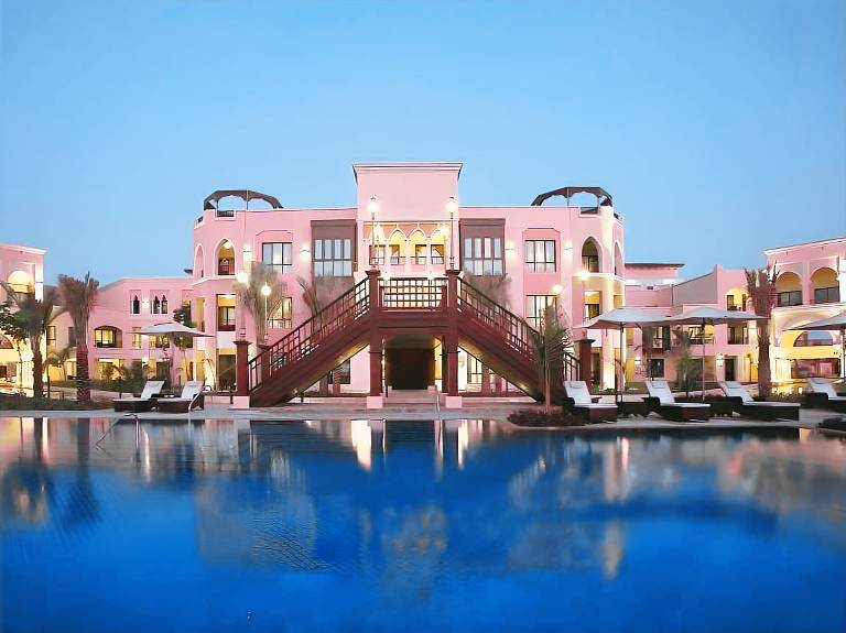 Shangri La Hotel Apartments Qaryat Al Beri