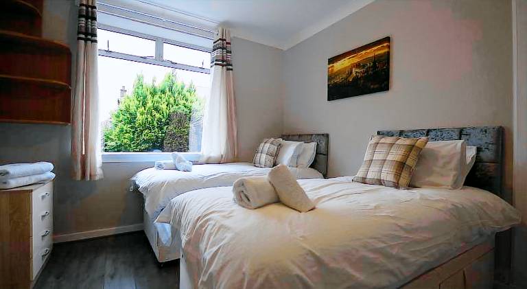Ample villa | Pets are welcome — photo 2