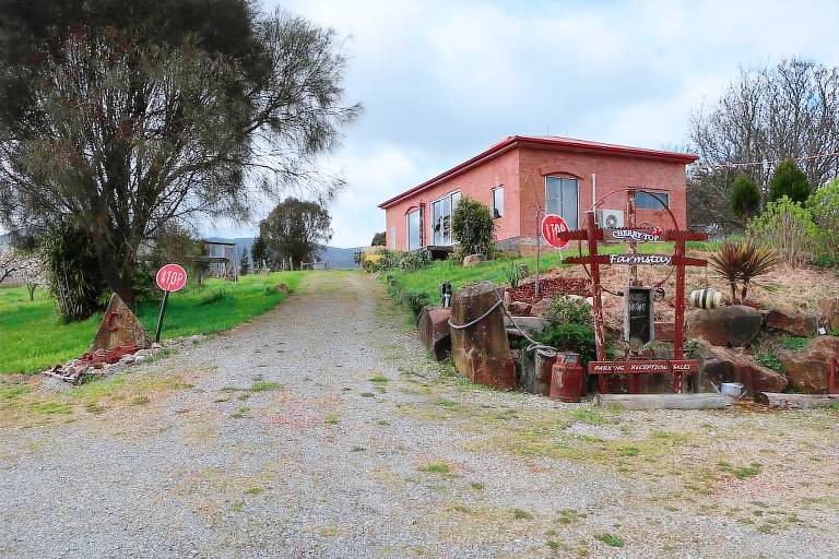 Villa  Lilydale