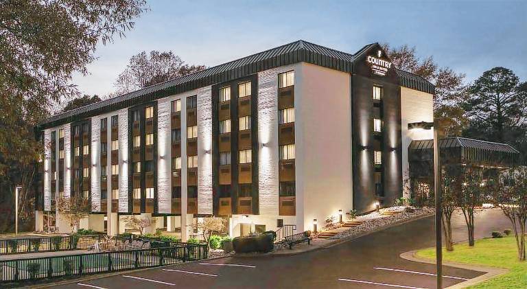 Country Inn & Suites by Radisson, Williamsburg East (Busch Gardens), VA in Williams, VA