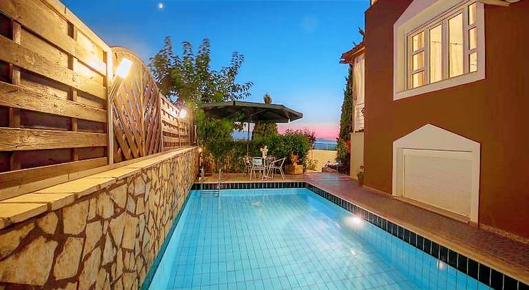 Spacious villa with terrace, barbeque & private pool | Next to the beach | Good for workation | Pets are welcome — photo 3