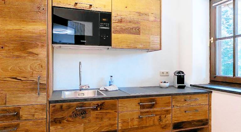 Holiday apartment with garden & patio — photo 4