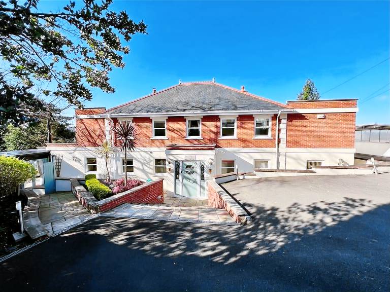 House Salisbury