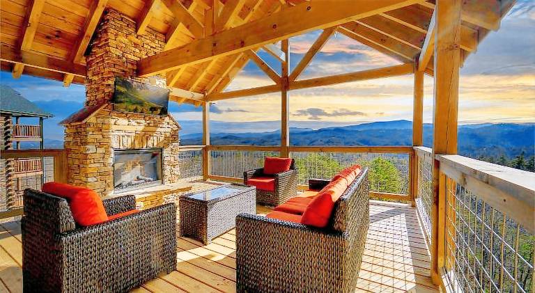 Vacation home with pool & hot tub | Pets allowed — photo 3