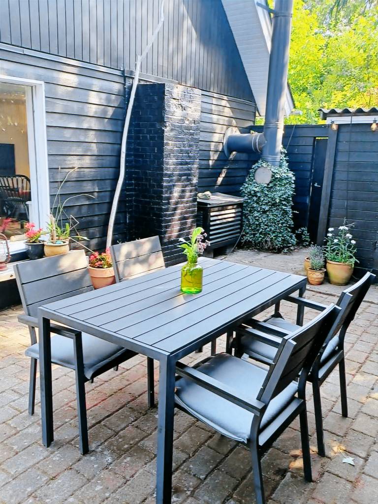 Vacation home with garden & grill — photo 4