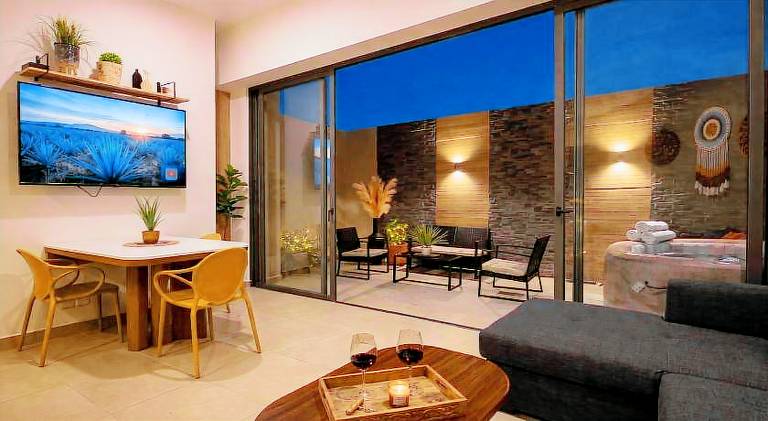 Holiday apartment with 2 rooms for 4 persons in Guadalajara