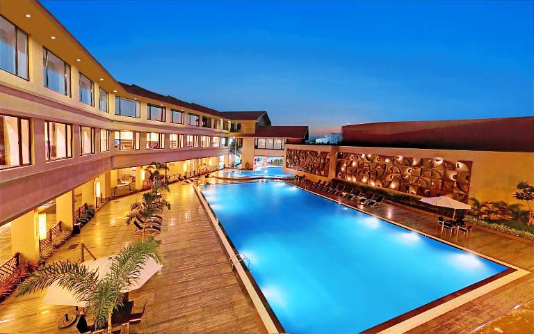Resort  Rajapara