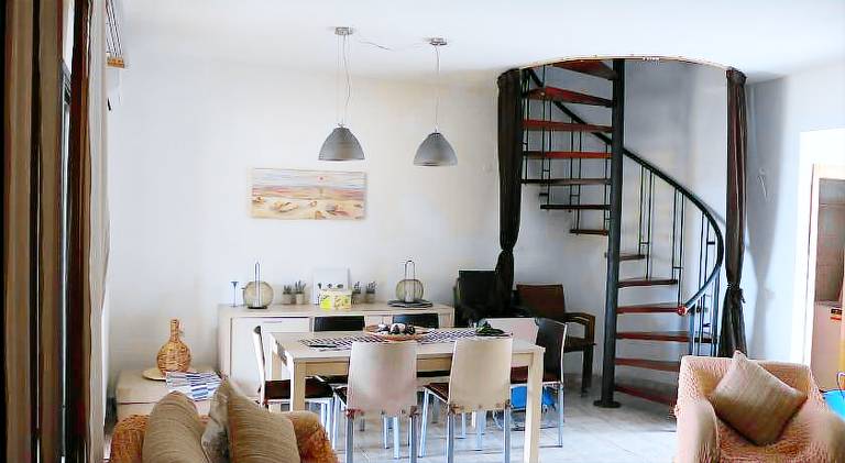Villa with garden, BBQ & patio — photo 3