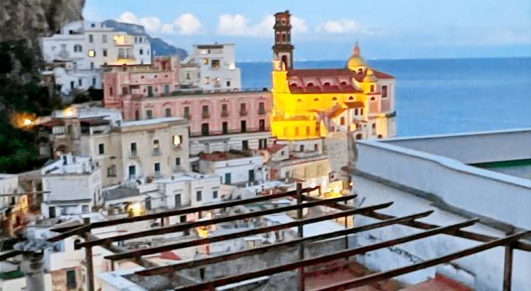 Holiday apartment with 1 room for 5 persons in Minori