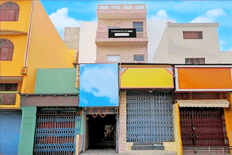 Townhouse Oak Kaal Bhairav Temple