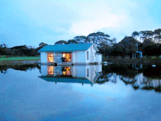 Farmhouse Port Macdonnell