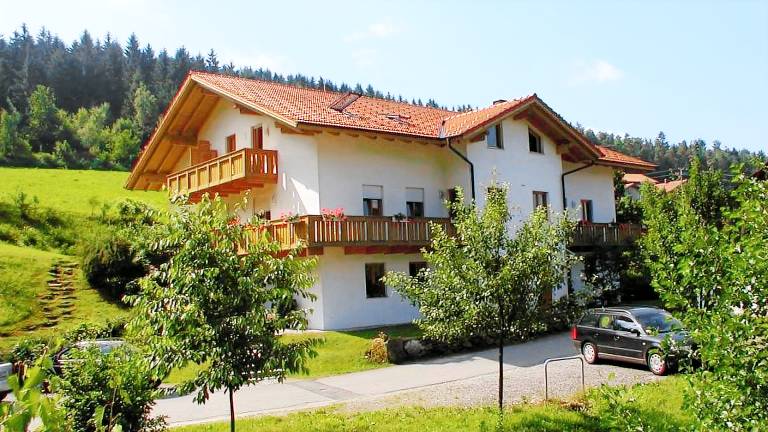 Ferienwohnung  Lam