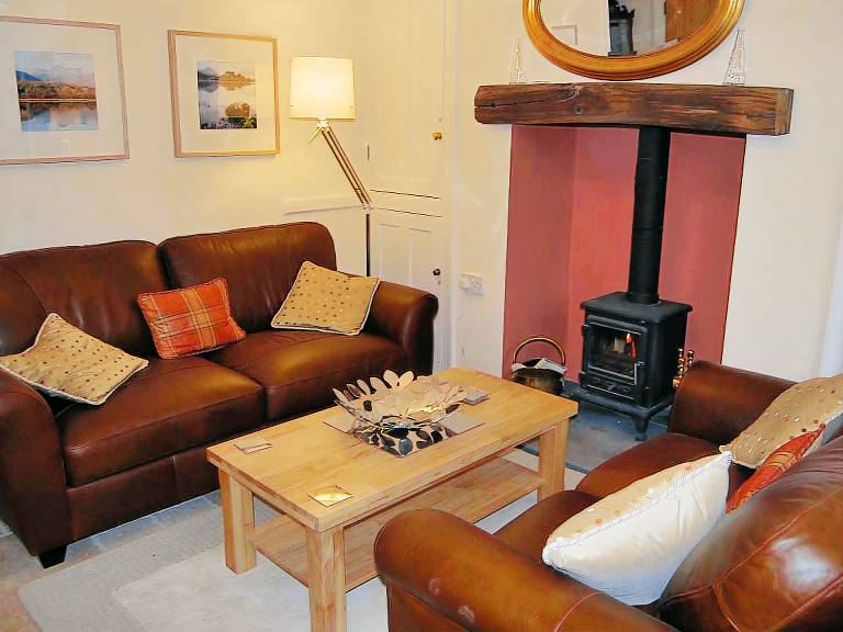 Family-friendly cottage with yard | Pets are welcome — photo 3