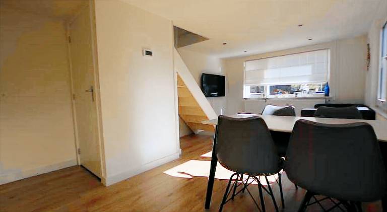 Apartment with yard & terrace in Noordwijk