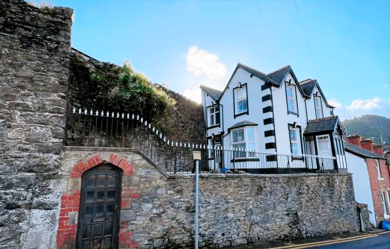 House  Llangollen
