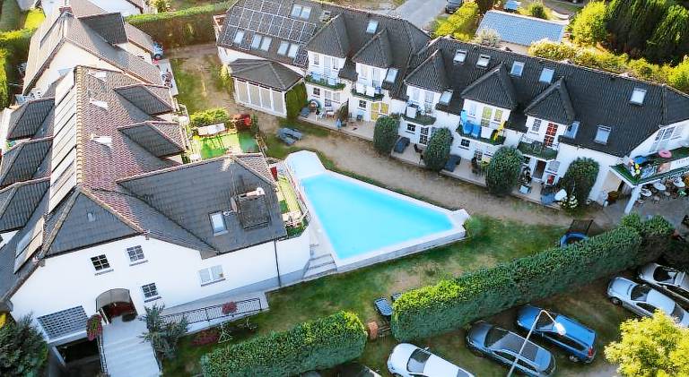 Charming apartment with terrace, pool & jacuzzi | Next to the beach | Dogs allowed in Rewal
