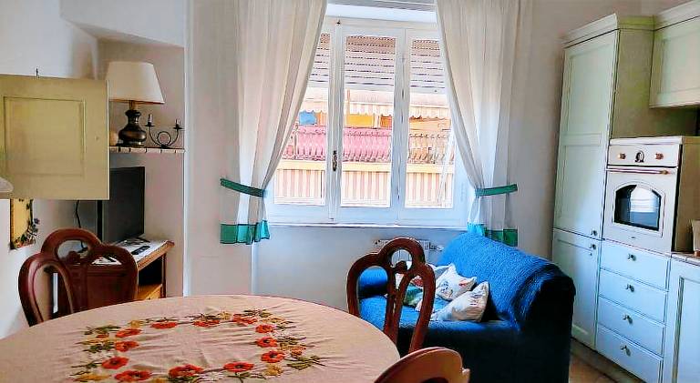 Holiday apartment with 2 rooms for 4 persons — photo 3