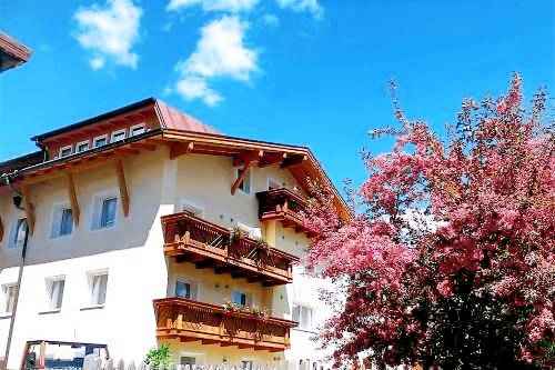 Beautiful apartment with patio & yard | Close to the ski | Pets are welcome in Ladis