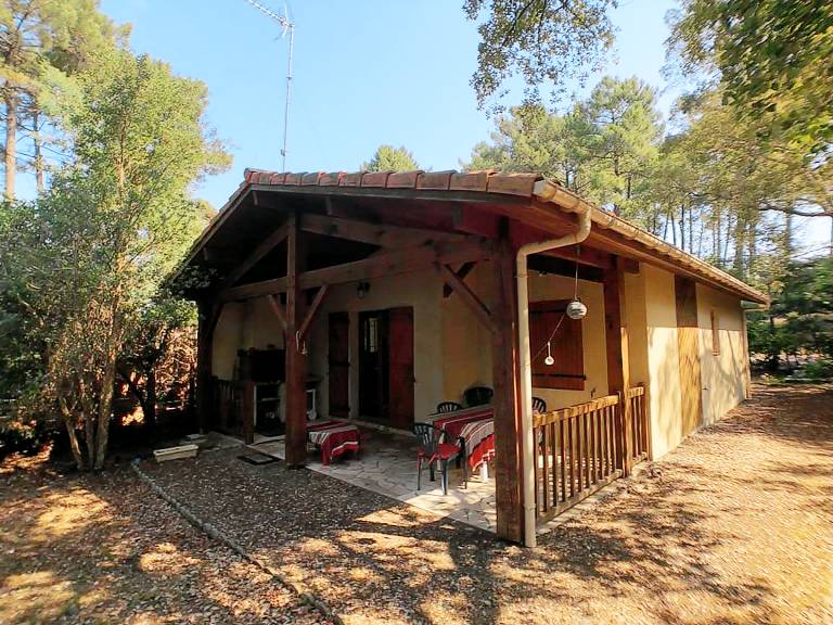 Villa with garden & barbecue — photo 2