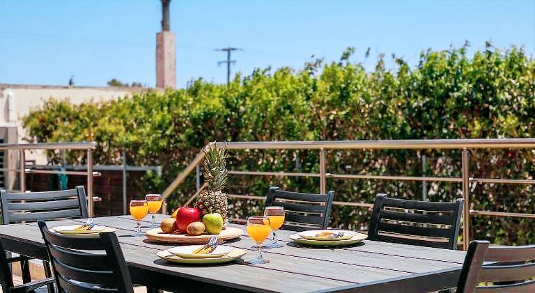 Beautiful villa with yard, private pool & barbeque | Close to the beach | Pets are welcome — photo 5