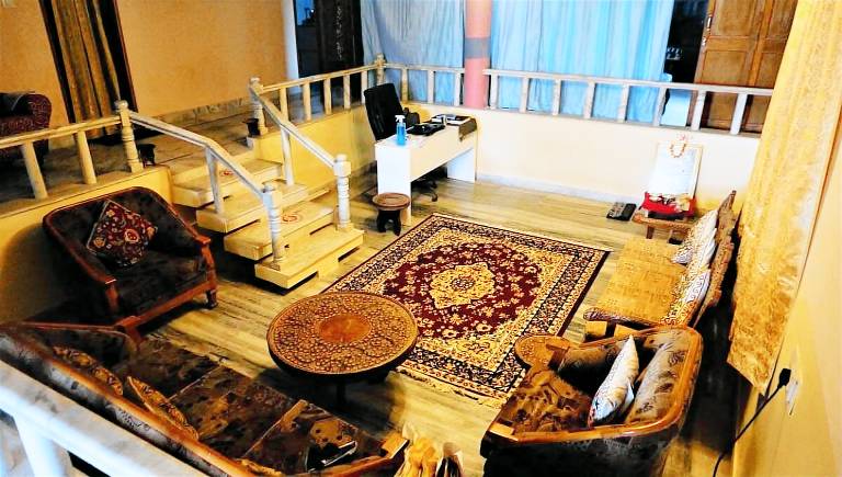 Luxurious 4-Bedroom Villa at Base of Mount Abu — photo 2
