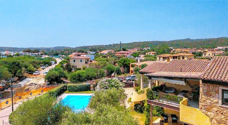 Fully equipped house with hot tub, terrace & pool | Beach nearby | Pets allowed — photo 5