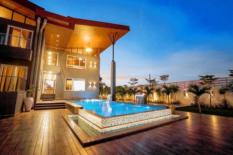 Fully equipped villa with pool & yard | Perfect for remote work | Pets allowed in Nagpur