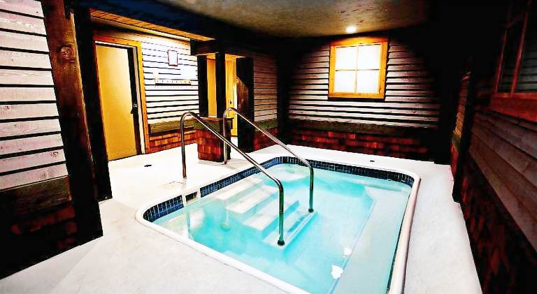 Red Tree Lodge — photo 4